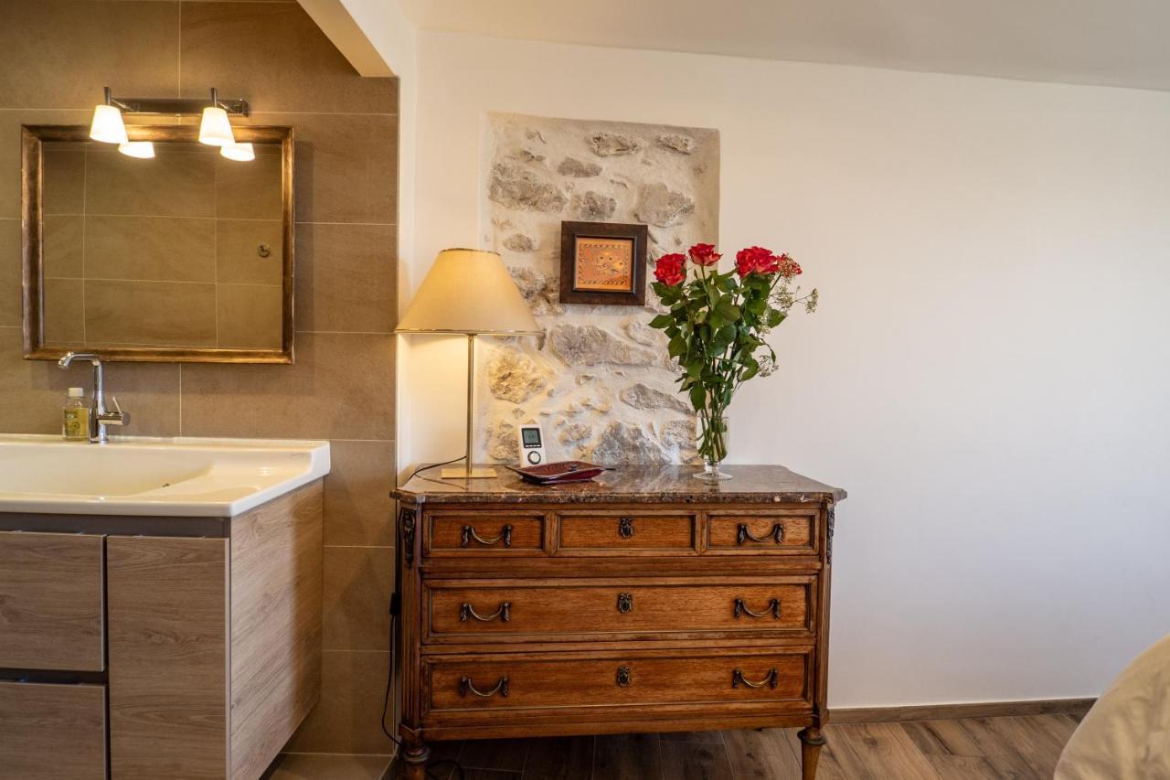 Charmant Appartement Spacieux Pour 6P Vue Mer Vieil Antibes Eksteriør bilde
