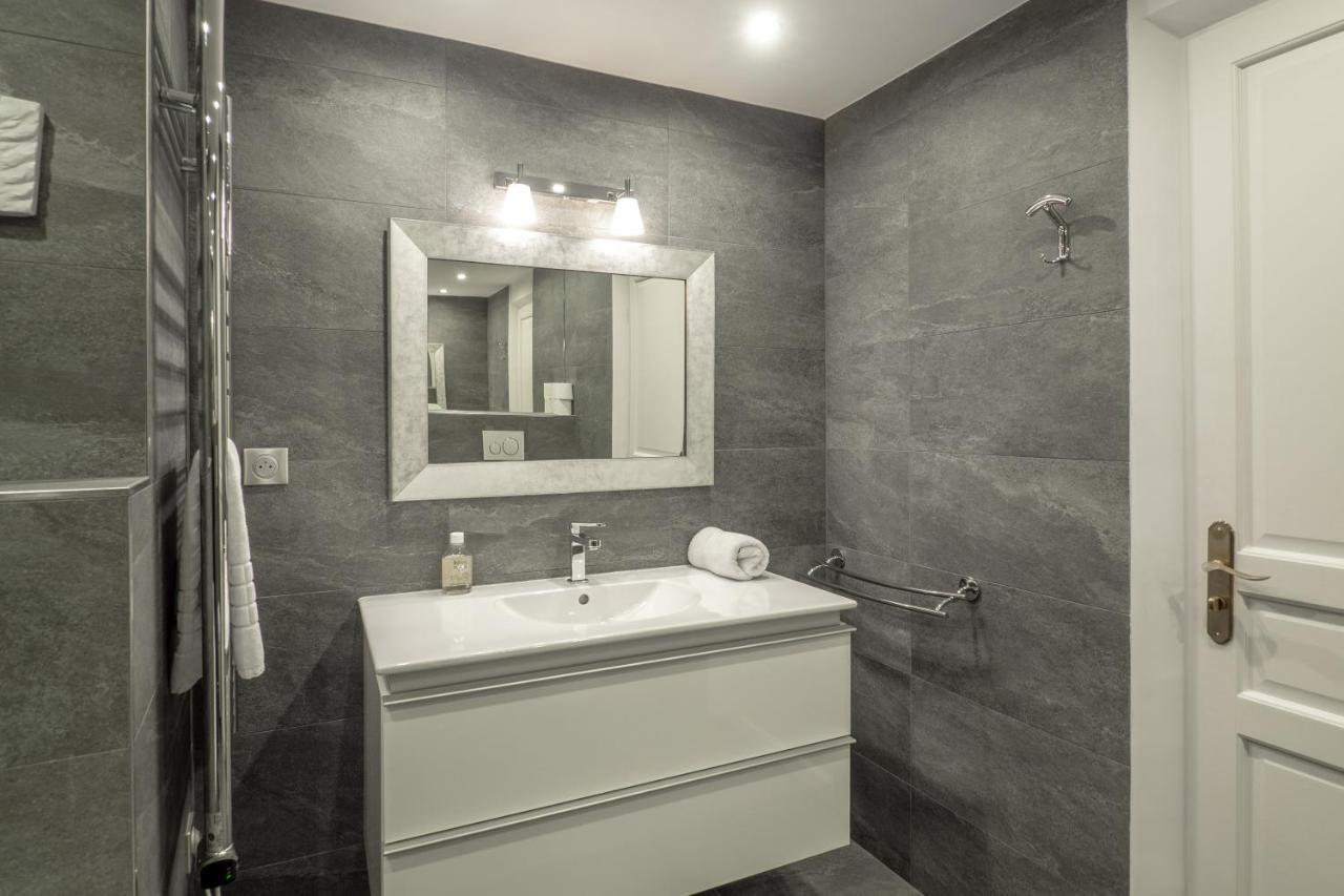 Charmant Appartement Spacieux Pour 6P Vue Mer Vieil Antibes Eksteriør bilde